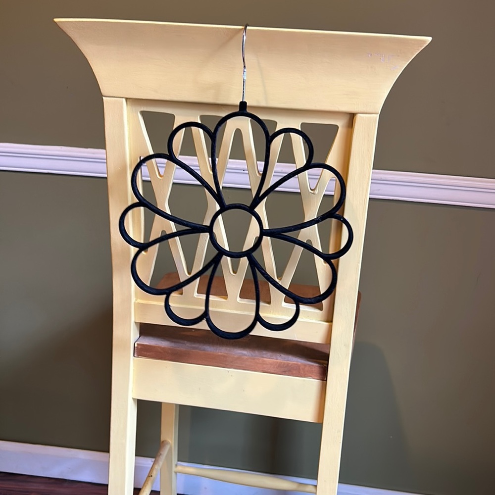 Velvet Lined Scarf/Belt Hanger